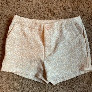 Cream/white Shorts